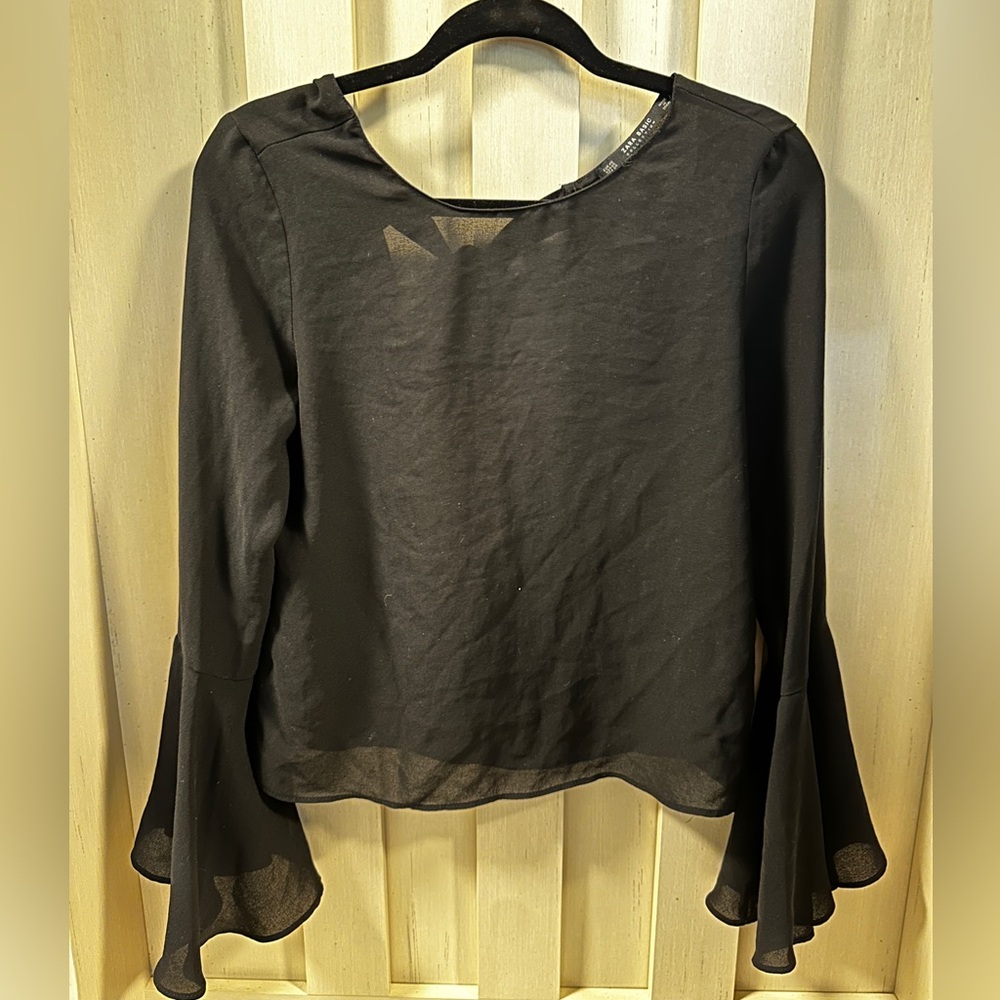 Zara Black and Gray Raglan Long Sleeve Blouse